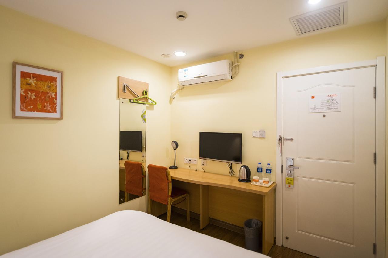 Home Inn Chongqing Jiangbei Airport Shuangfeng Road Buitenkant foto