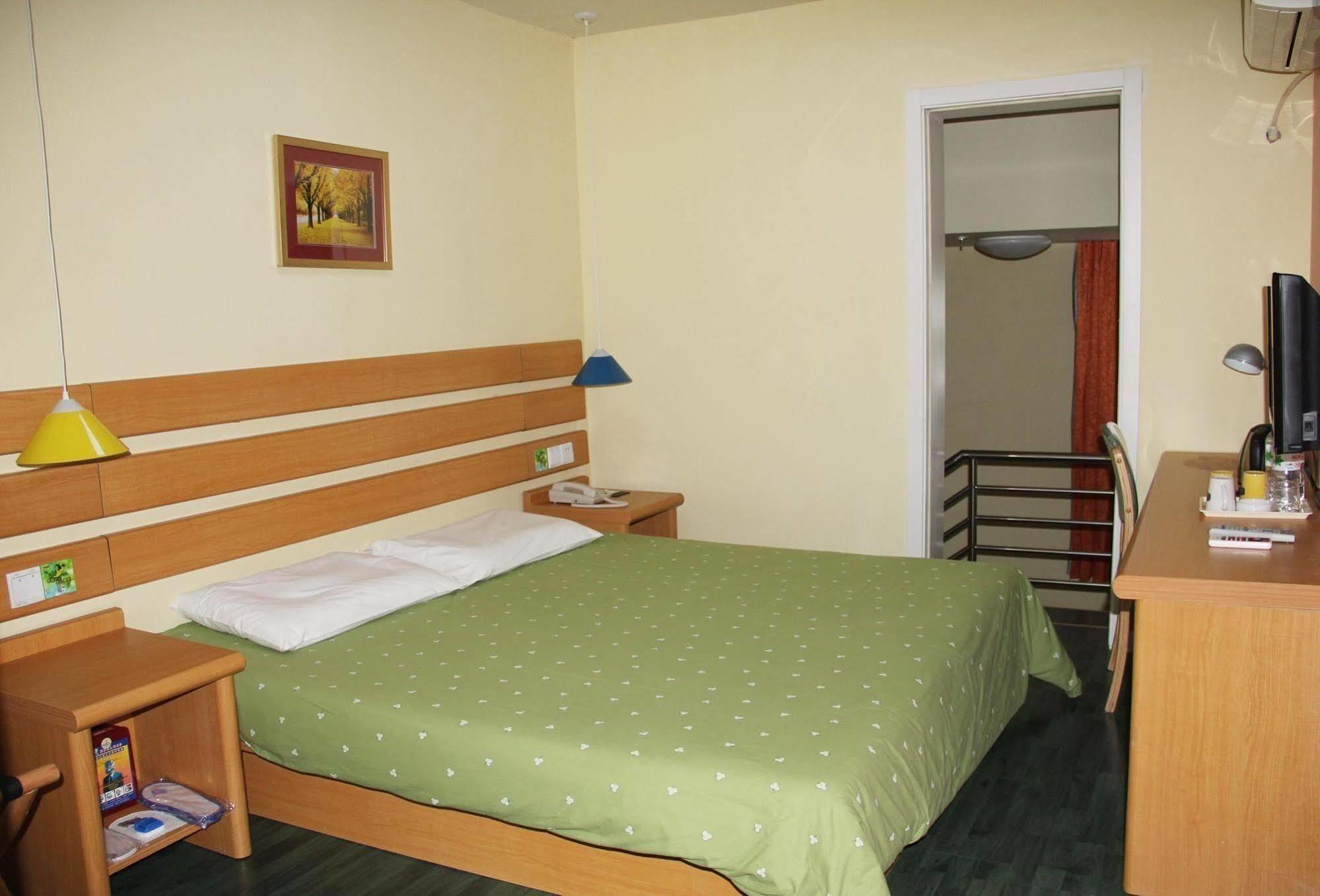 Home Inn Chongqing Jiangbei Airport Shuangfeng Road Buitenkant foto