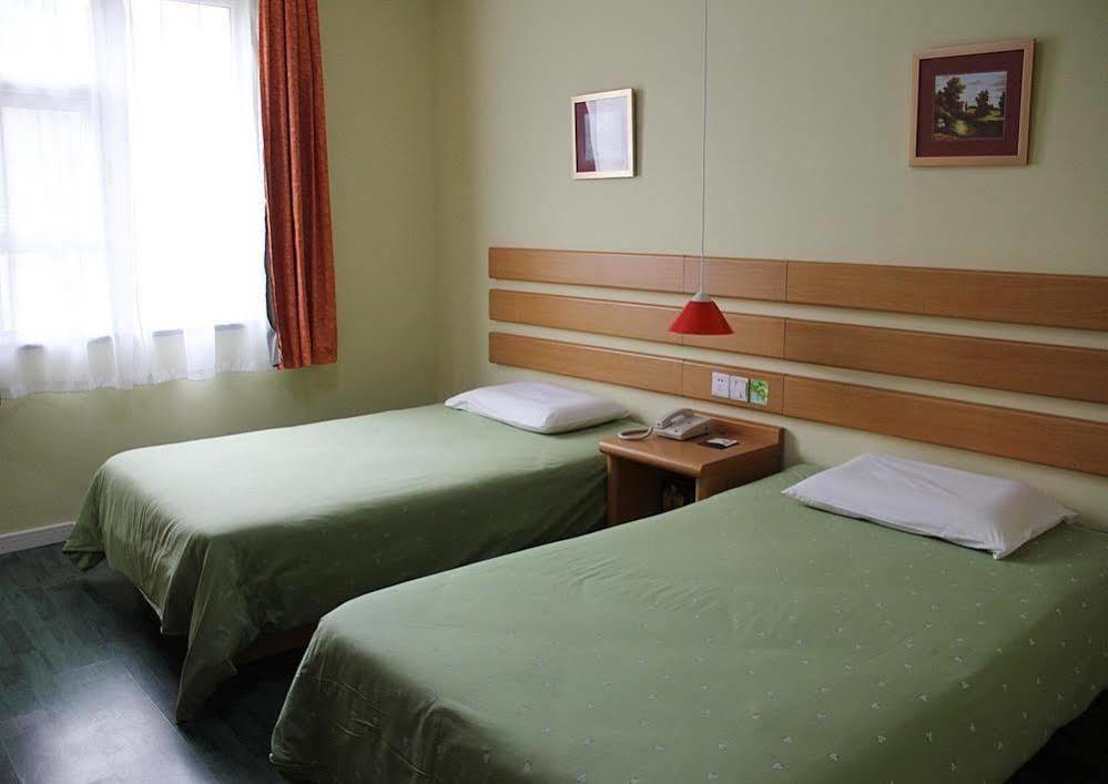 Home Inn Chongqing Jiangbei Airport Shuangfeng Road Buitenkant foto