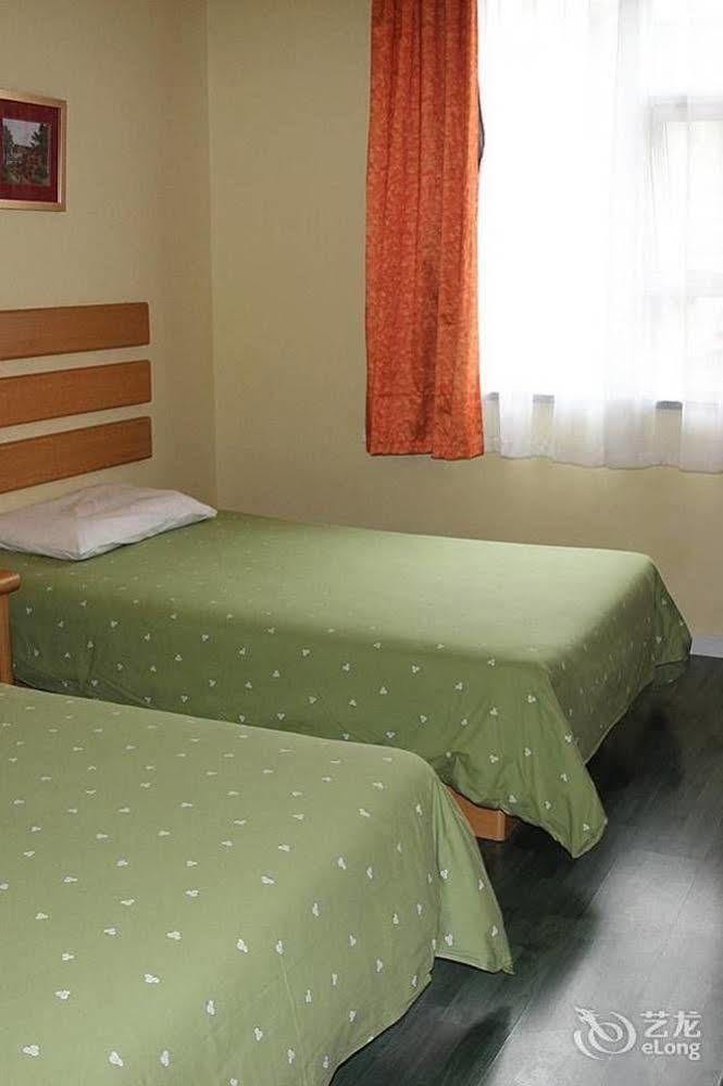 Home Inn Chongqing Jiangbei Airport Shuangfeng Road Buitenkant foto