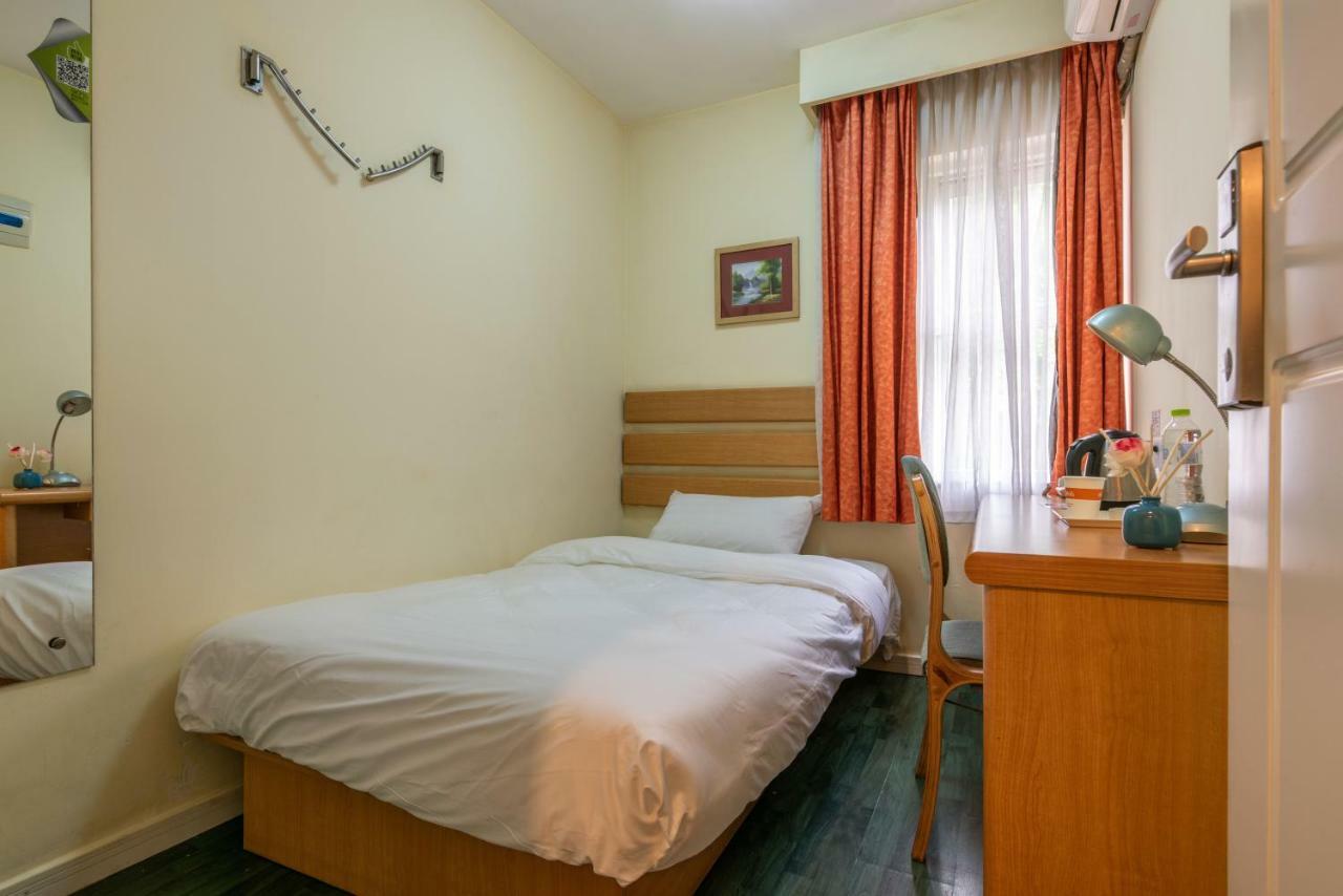 Home Inn Chongqing Jiangbei Airport Shuangfeng Road Buitenkant foto
