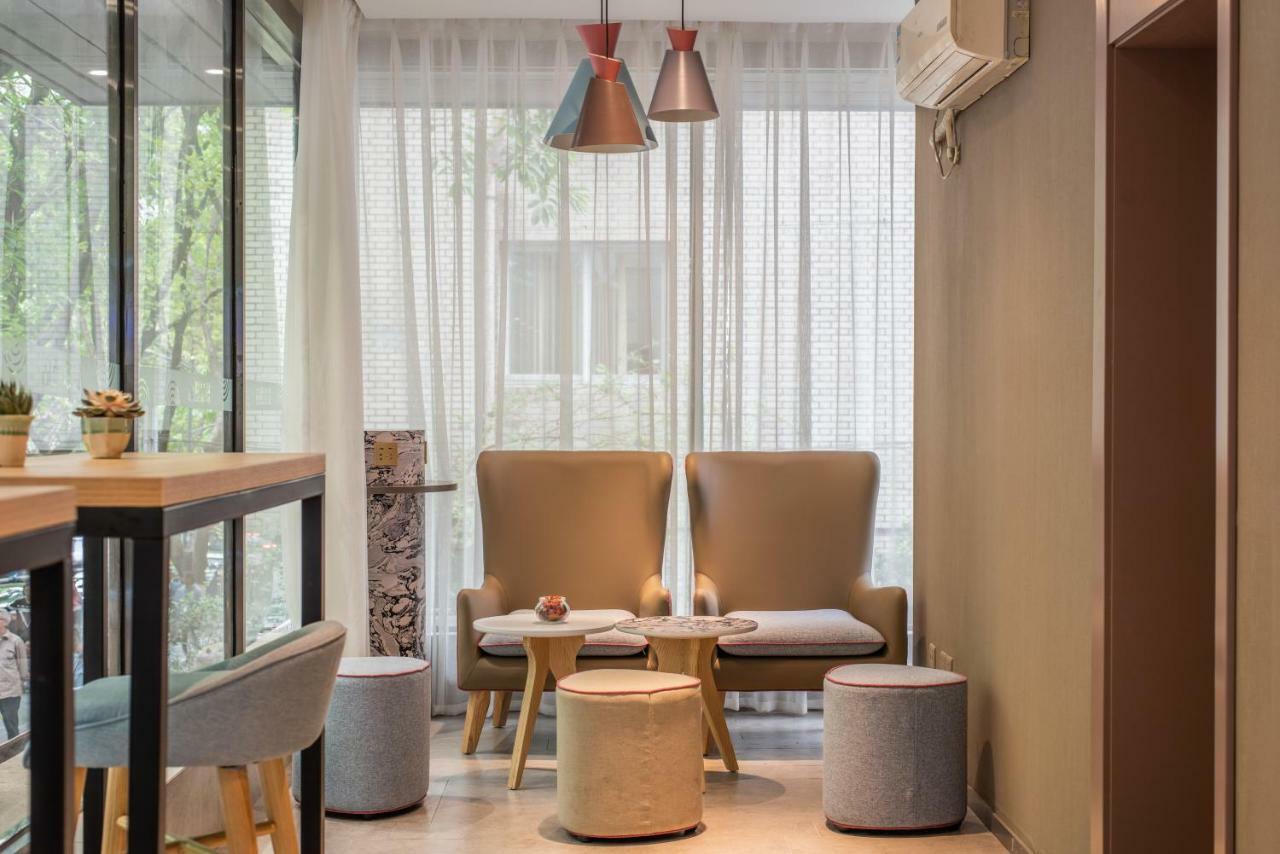 Home Inn Chongqing Jiangbei Airport Shuangfeng Road Buitenkant foto